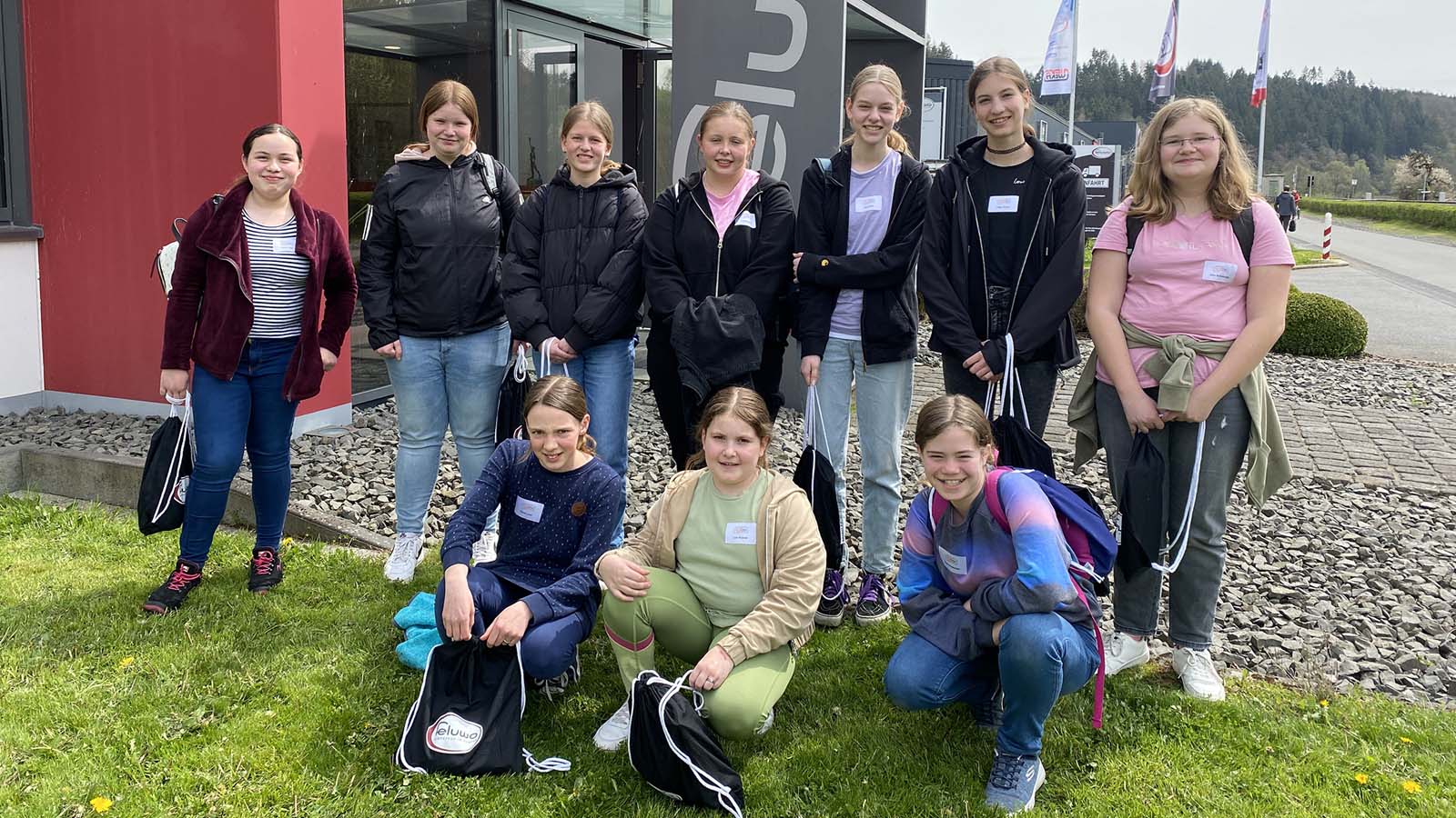 Die Teilnehmerinnen des Girls' Day bei FELUWA im April 2023